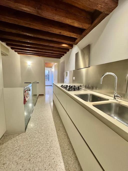 Dimora Spezier 4791 Apartment Venice Ngoại thất bức ảnh